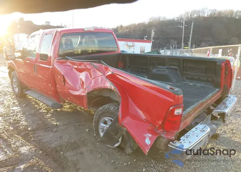 2014 Ford F-250 Xlt z USA, uszkodzony, nr VIN 1FT7X2B66EEB11413